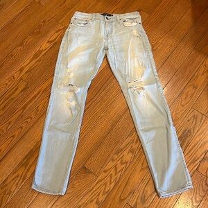 Hollister Men’s Distressed Jeans